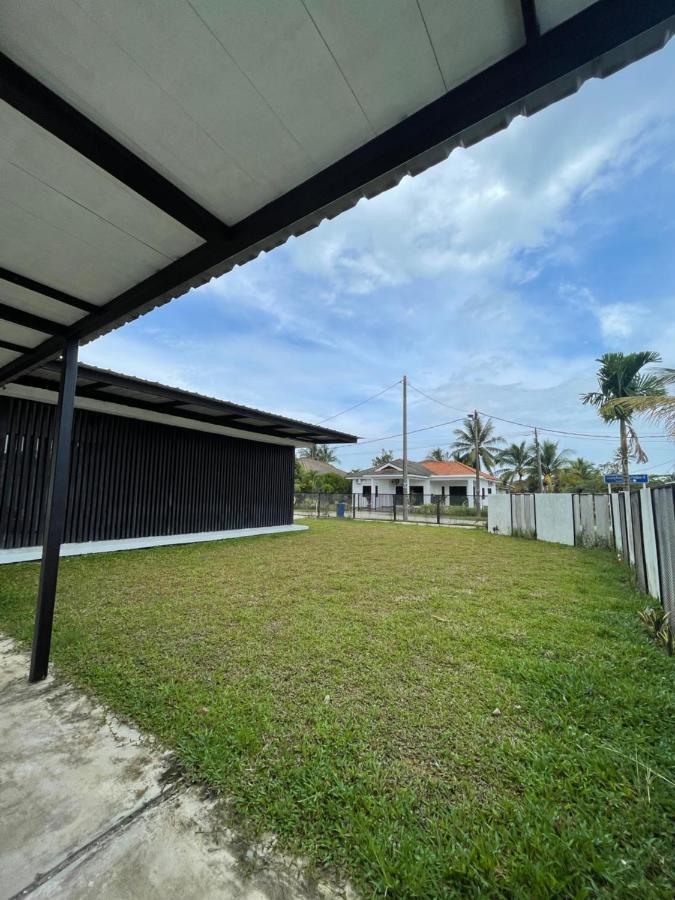 Nur Villa Sg Soi Musslimm Only Kuantan Extérieur photo